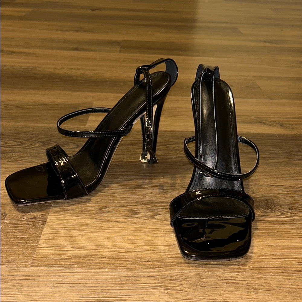 Elegant Black Strappy Heels